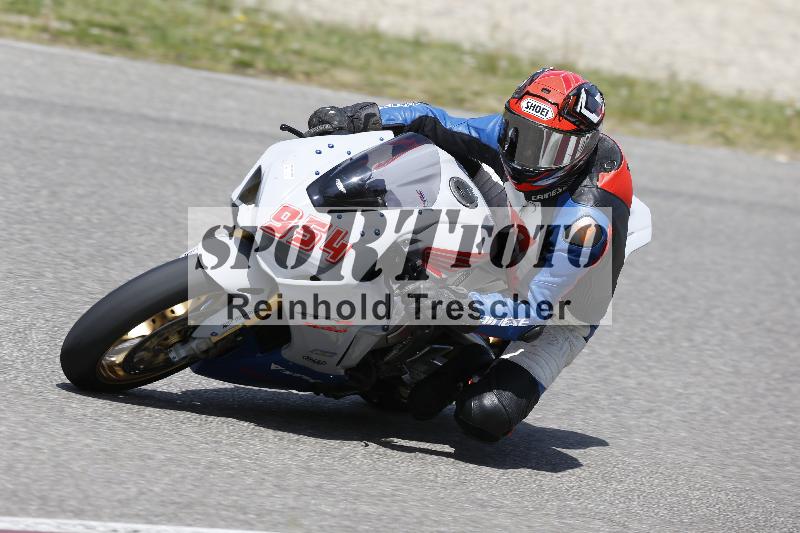 /10 20.04.2026  Pluess Moto Sport ADR/Freies Fahren/954